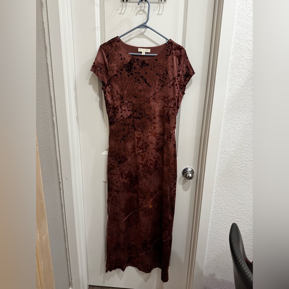 Elegant Brown Floral Dress